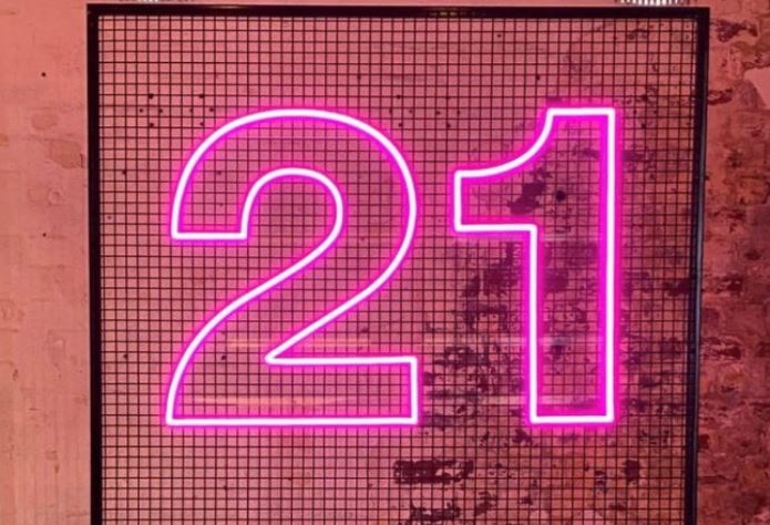 Image of 21 Neon Sign